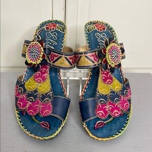 Elite by Corkys Women's Navajo Sandals Blue Pink Floral Leather Detail Sz 6